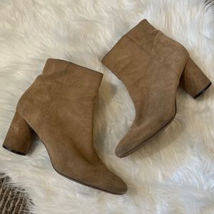 banana republic low block heel bootie